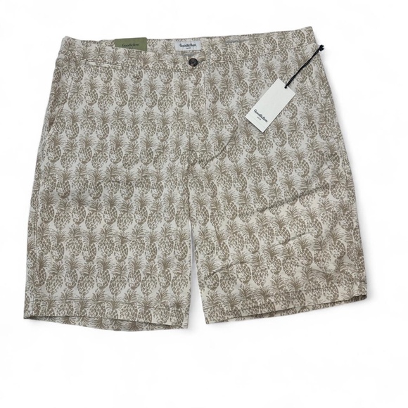 NWT Goodfellow & Co Men’s Brown Pineapple Linden Short Size 40 Waist (2XL) - Picture 1 of 5